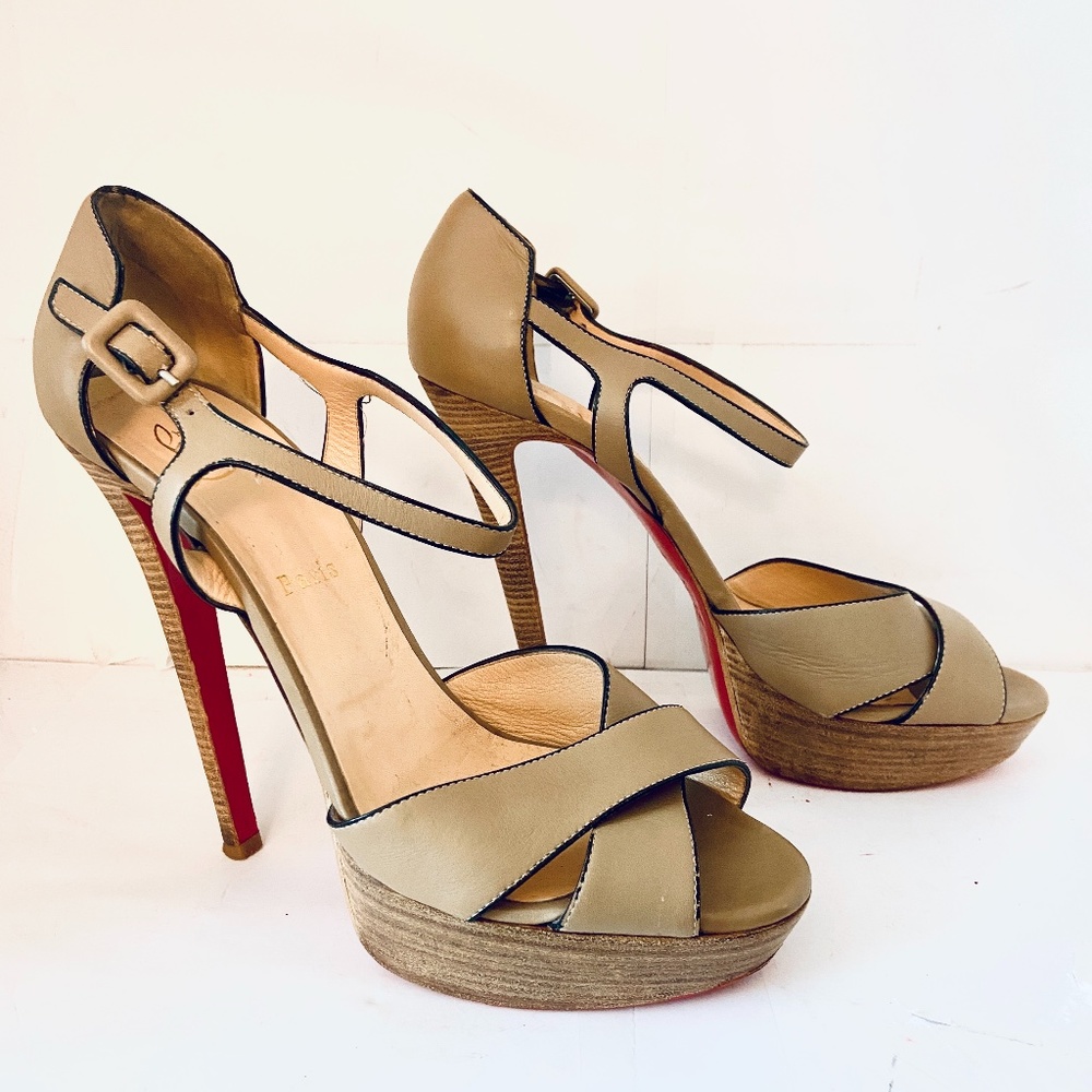 Louboutin SPORTING 140 Tan Leather Platform Sandal